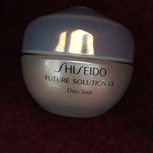 - Brand new day moisturizer
